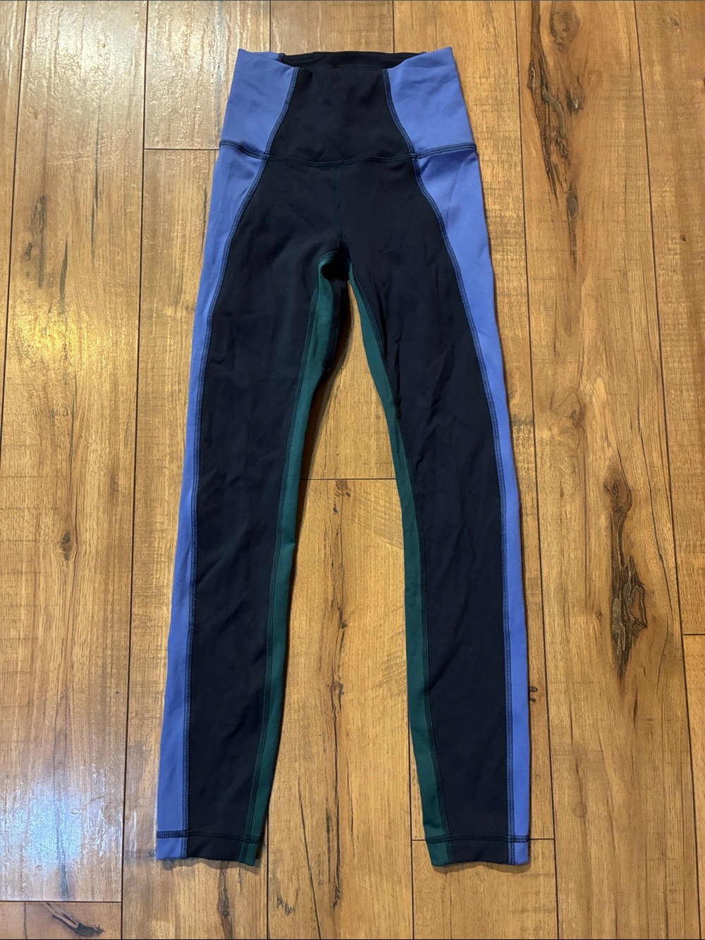 lululemon athletica Black Leggings with Periwinkle & Teal Panels